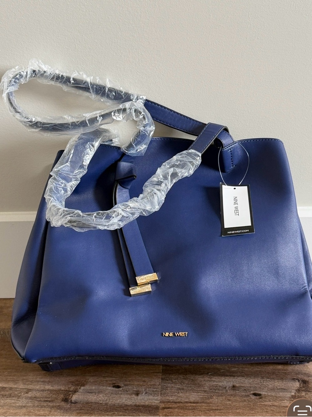 Nine West Navy Smooth Leather Tote - Picture 6 of 6